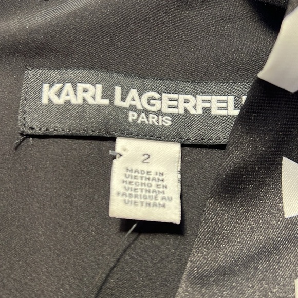 Karl Lagerfeld NWT Size 2 Black White Short Sleeve Ruffle Hem Mini Dress  (0483) - Picture 10 of 14